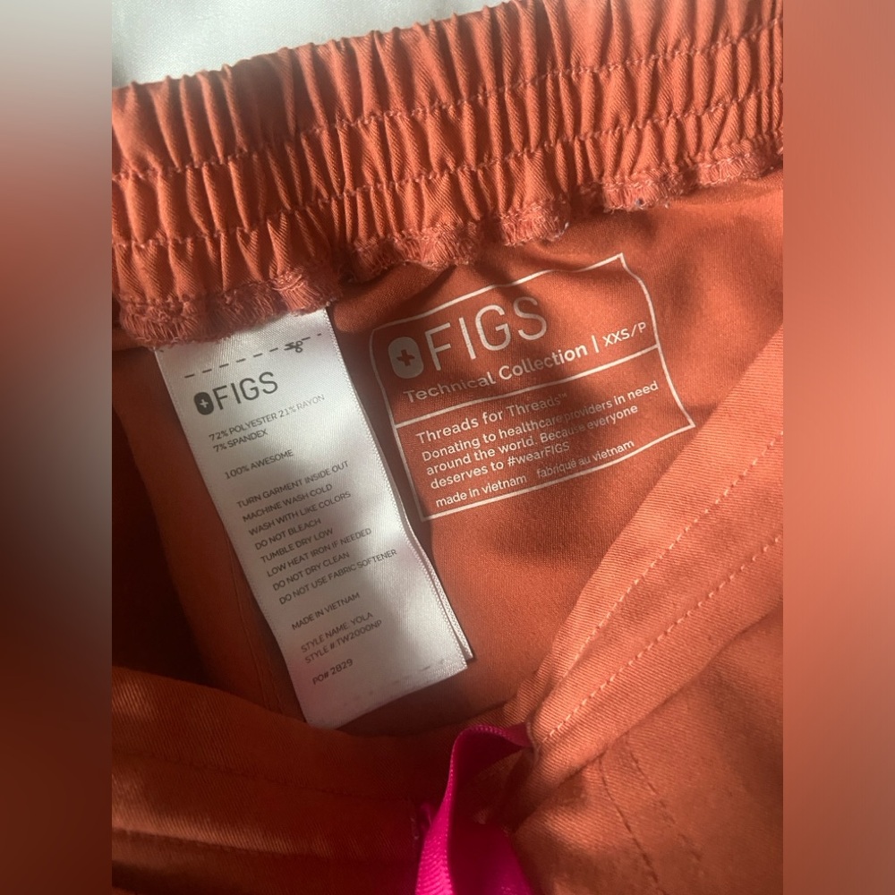 Figs Technical Collection Scrub Pants in Rust